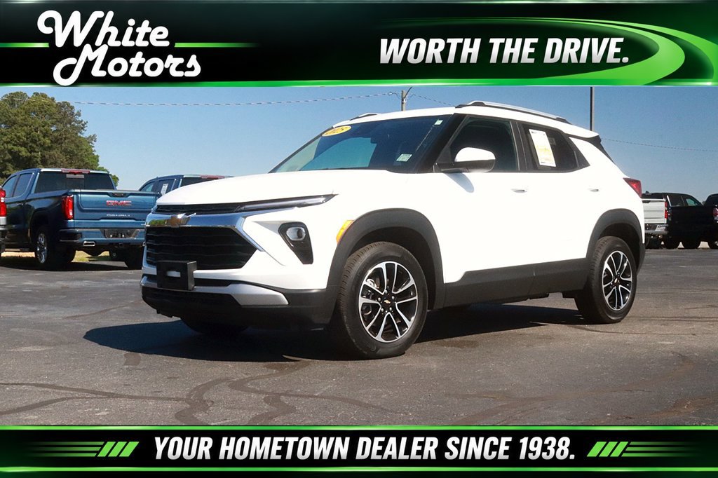Used 2025 Chevrolet TrailBlazer LT