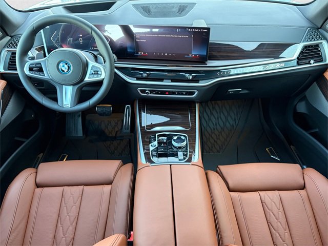 New 2026 BMW X5 xDrive50e w/ Executive Package image 12