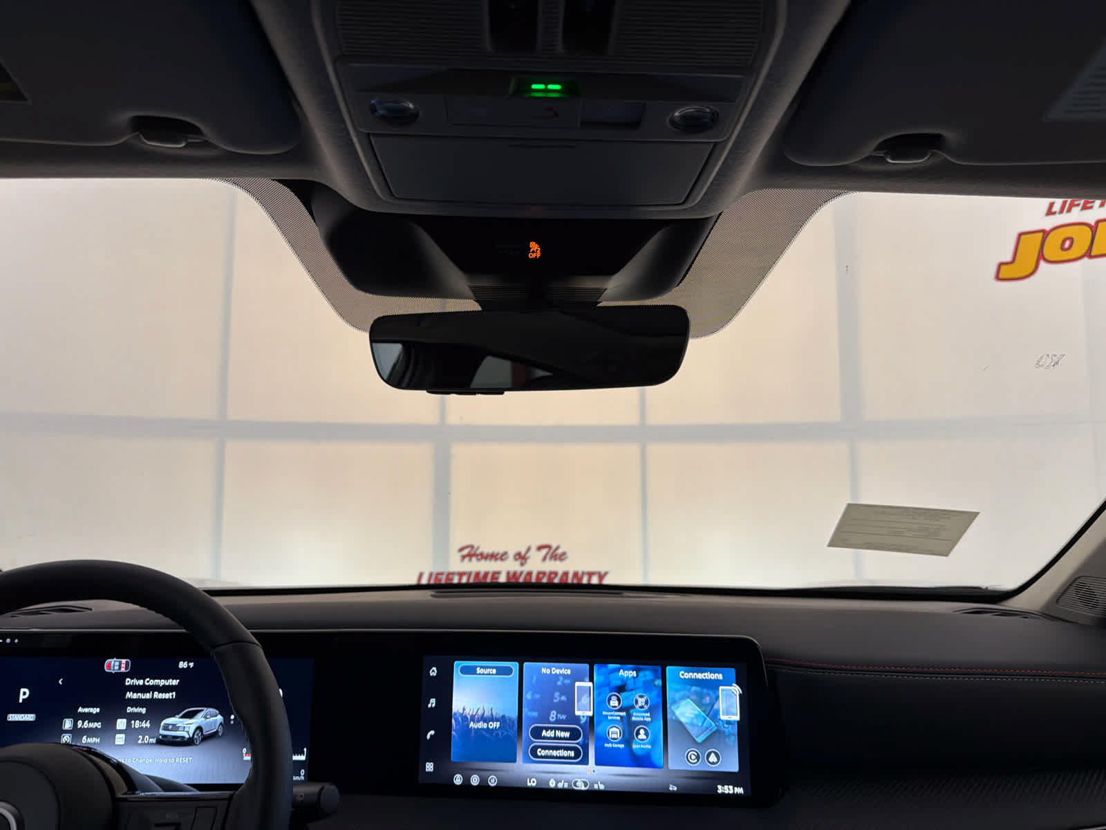 New 2026 Nissan Kicks SR w/ SR Premium Package FWD image 20