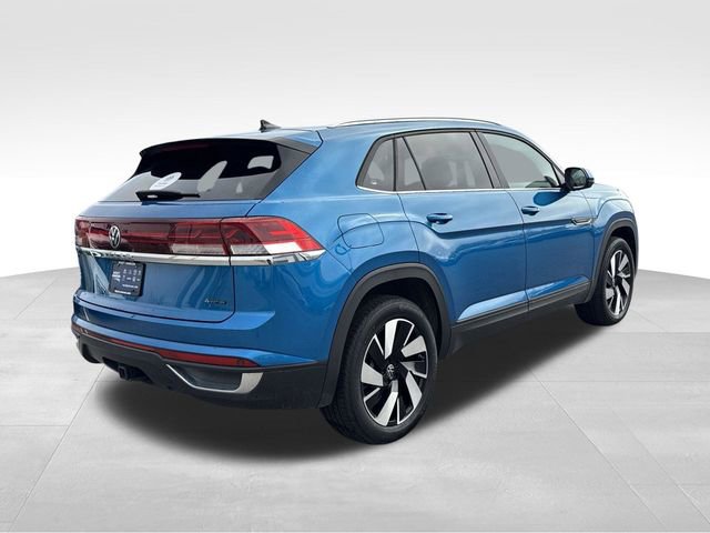 Used 2025 Volkswagen Atlas Cross Sport SE w/ Panoramic Sunroof Package image 8