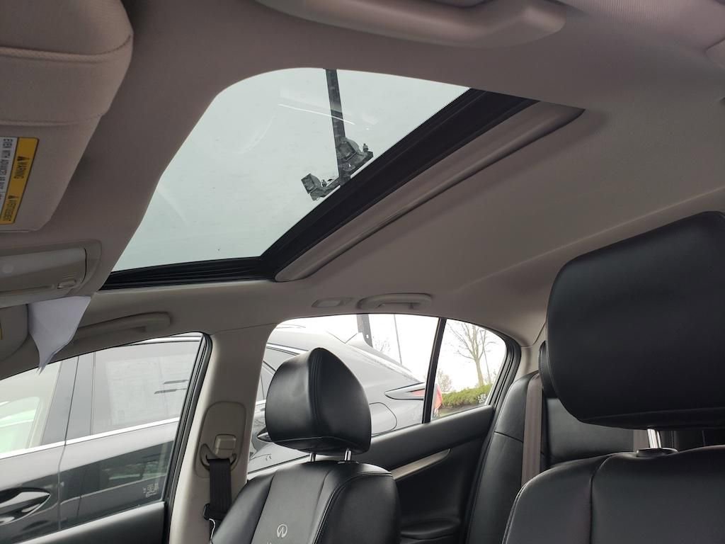 Used 2013 INFINITI G37 x w/ Premium Pkg image 32