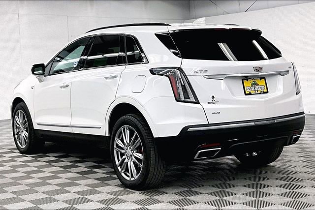 Used 2024 Cadillac XT5 Sportv w/ LPO, Floor Liner Package AWD/4WD image 3
