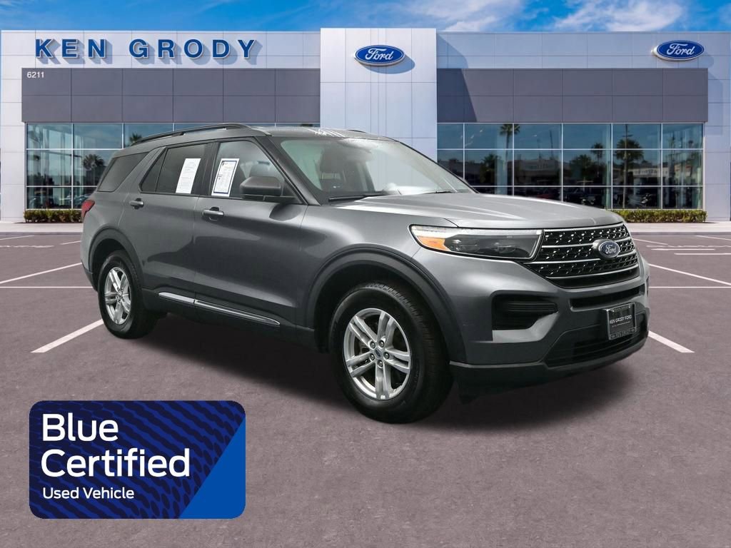 Certified 2022 Ford Explorer XLT w/ Class IV Trailer Tow Package