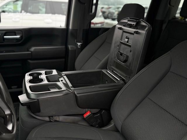 Used 2021 GMC Sierra 2500 4x4 Crew Cab w/ Gooseneck/5TH Wheel Package image 22