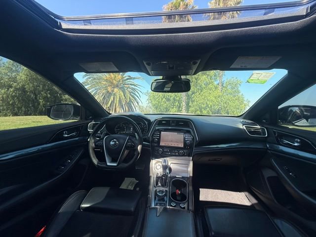 Used 2021 Nissan Maxima SR w/ Sport Mat Group image 15