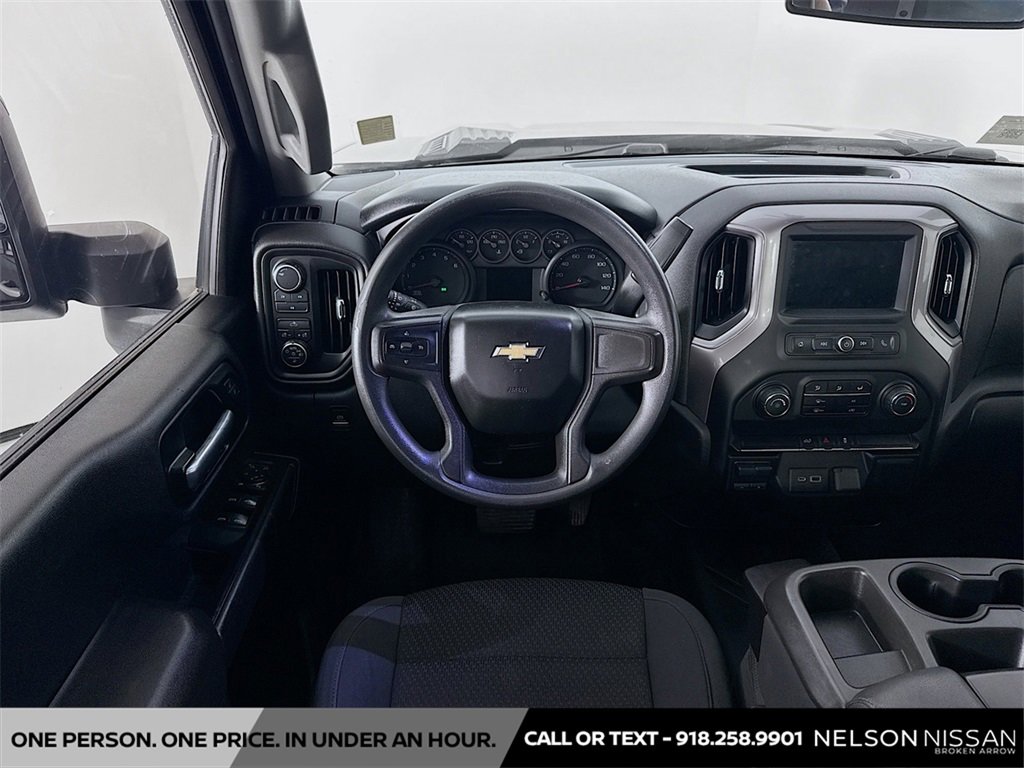 Used 2021 Chevrolet Silverado 2500 Custom w/ Custom Value Package image 21