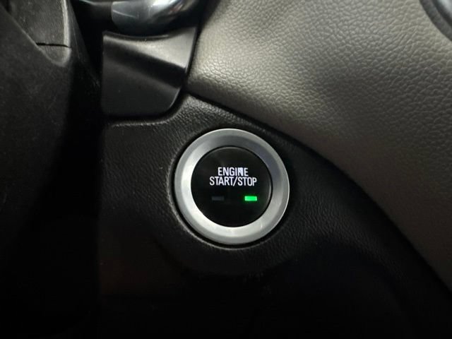 Used 2018 Chevrolet Equinox LT AWD/4WD image 14