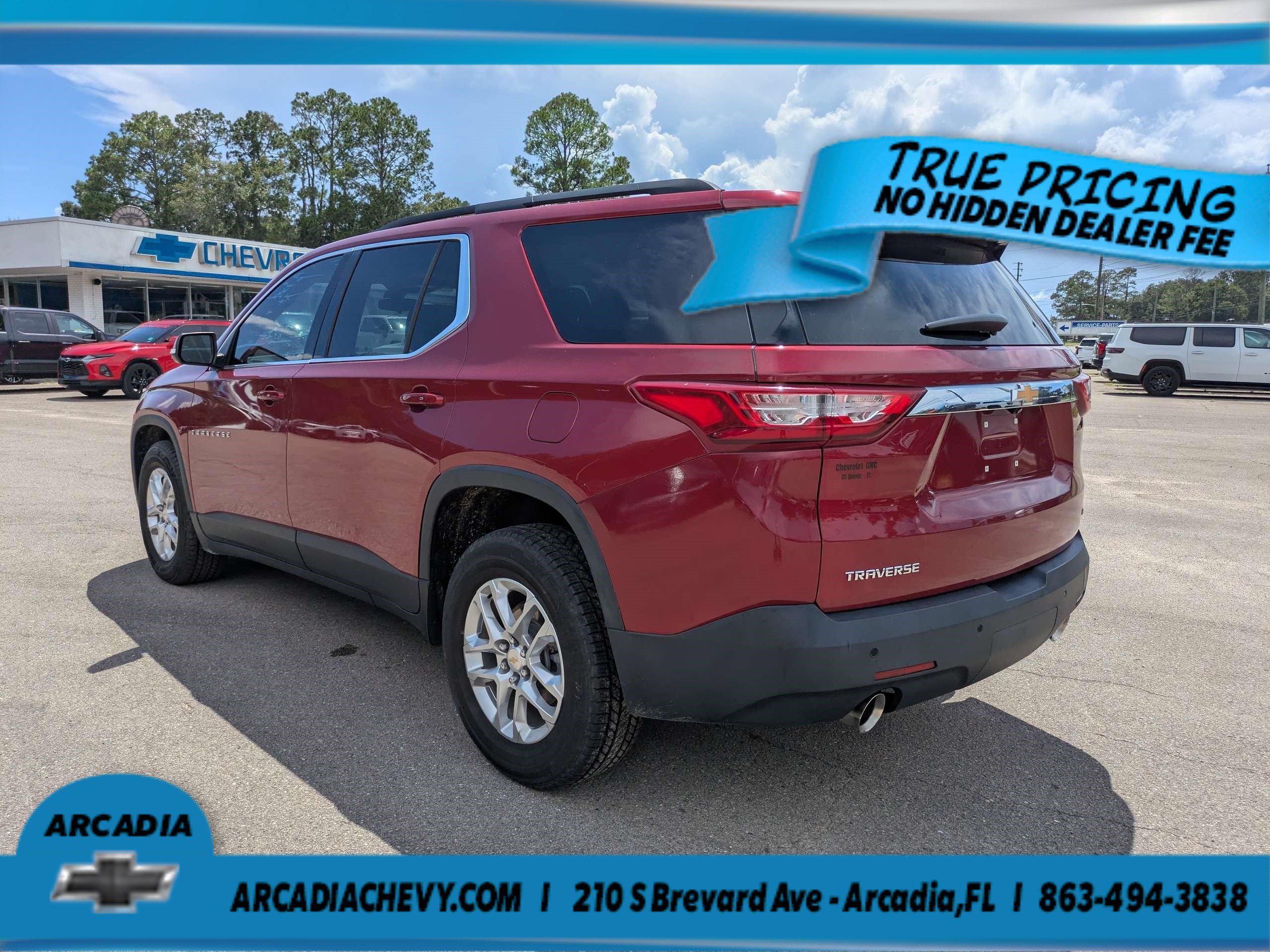 Used 2021 Chevrolet Traverse LT FWD image 6