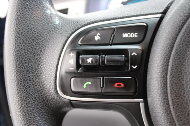 Used 2019 Kia Niro LX FWD image 17