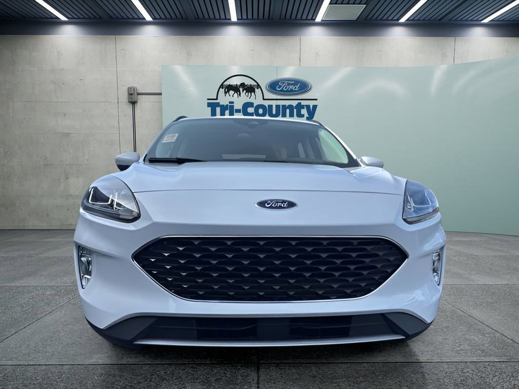 Used 2022 Ford Escape SEL image 2