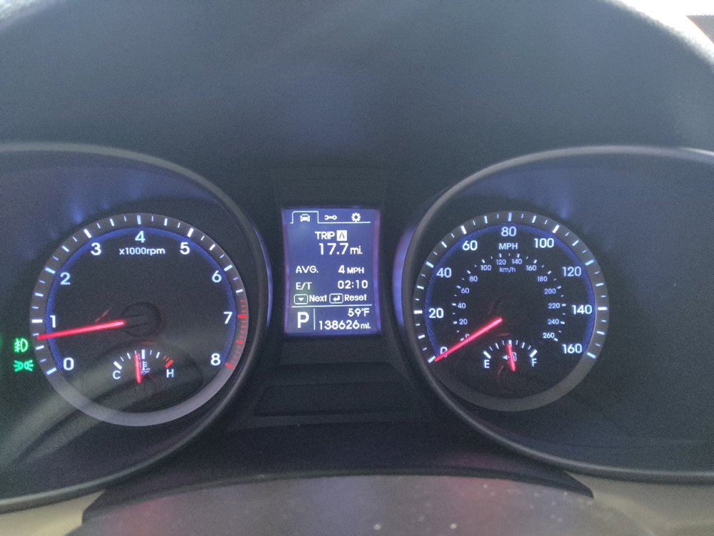 Used 2014 Hyundai Santa Fe Sport w/ Popular Equipment Package 02 image 23