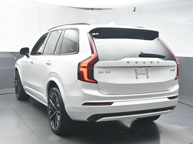 Certified 2026 Volvo XC90 B6 Ultra w/ Protection Package Premier AWD/4WD image 6
