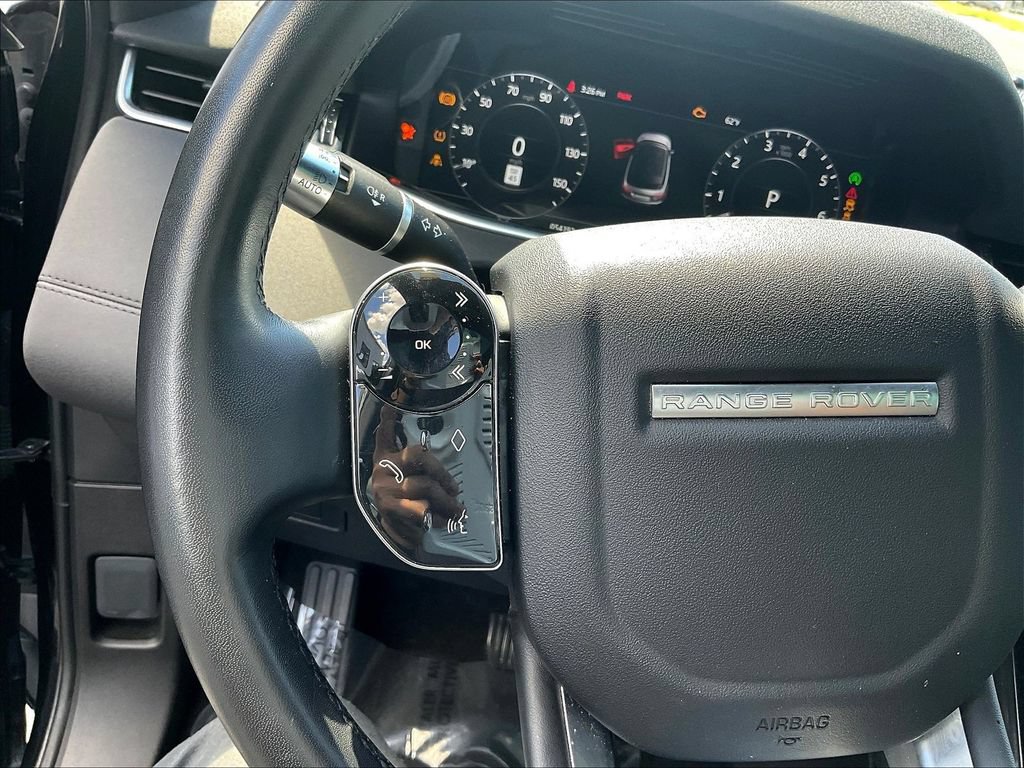 Used 2020 Land Rover Range Rover Evoque SE AWD/4WD image 11