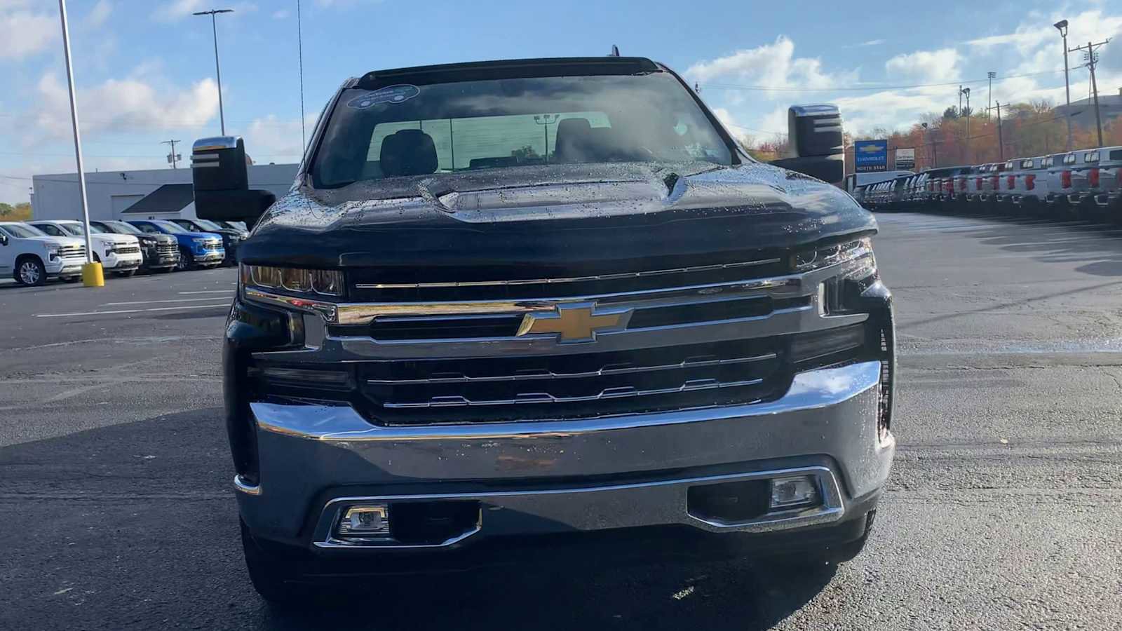 Certified 2019 Chevrolet Silverado 1500 LTZ image 3