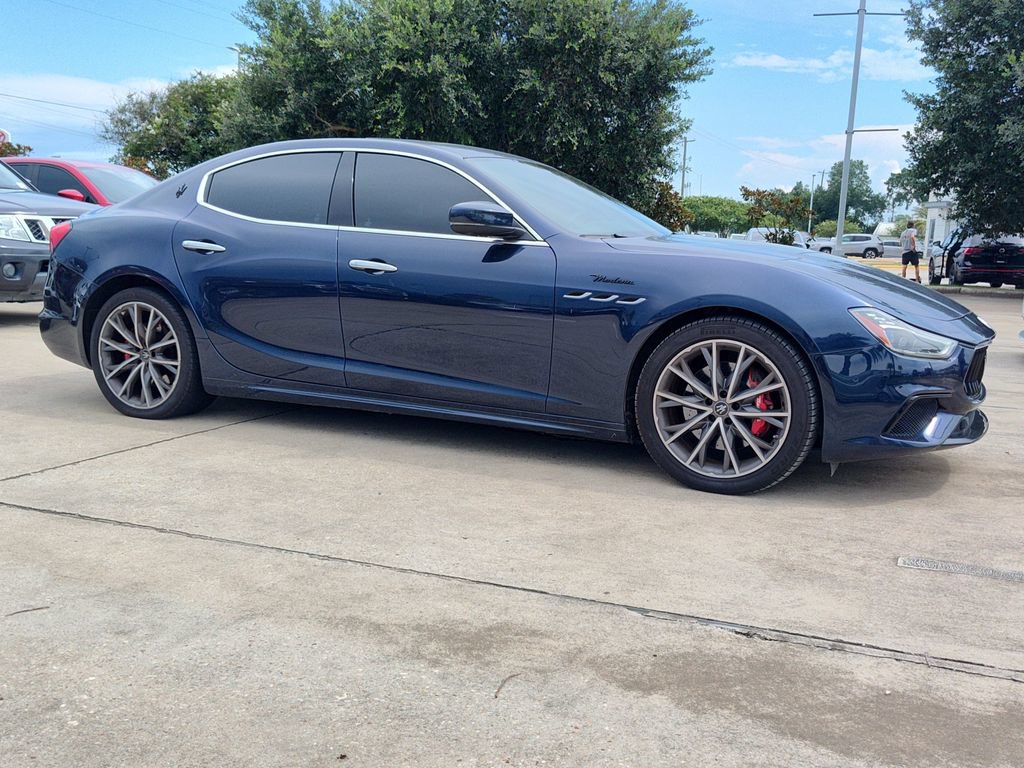 Used 2023 Maserati Ghibli Modena RWD image 12