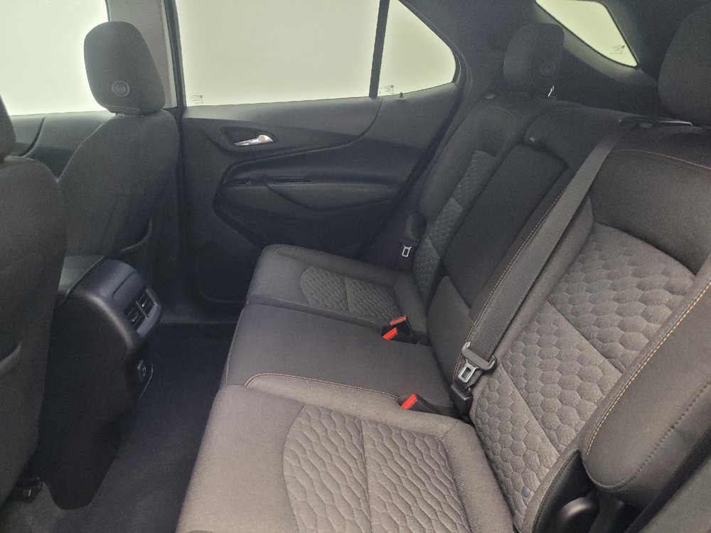 Used 2019 Chevrolet Equinox LT image 18
