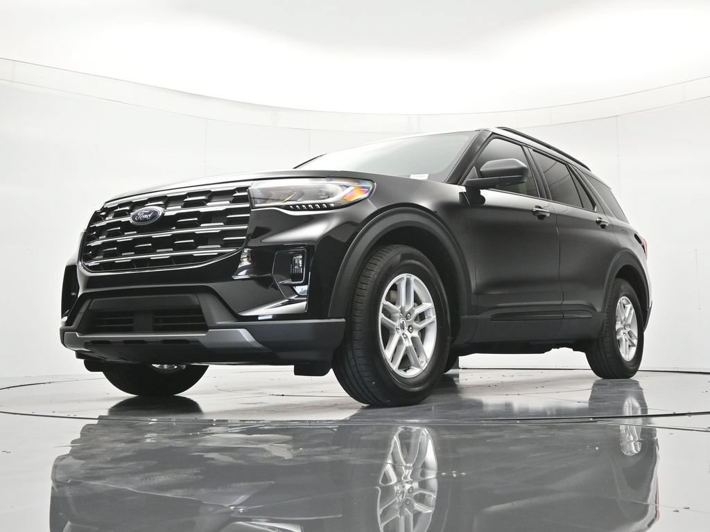 New 2026 Ford Explorer Active w/ Active Comfort Package RWD image 37