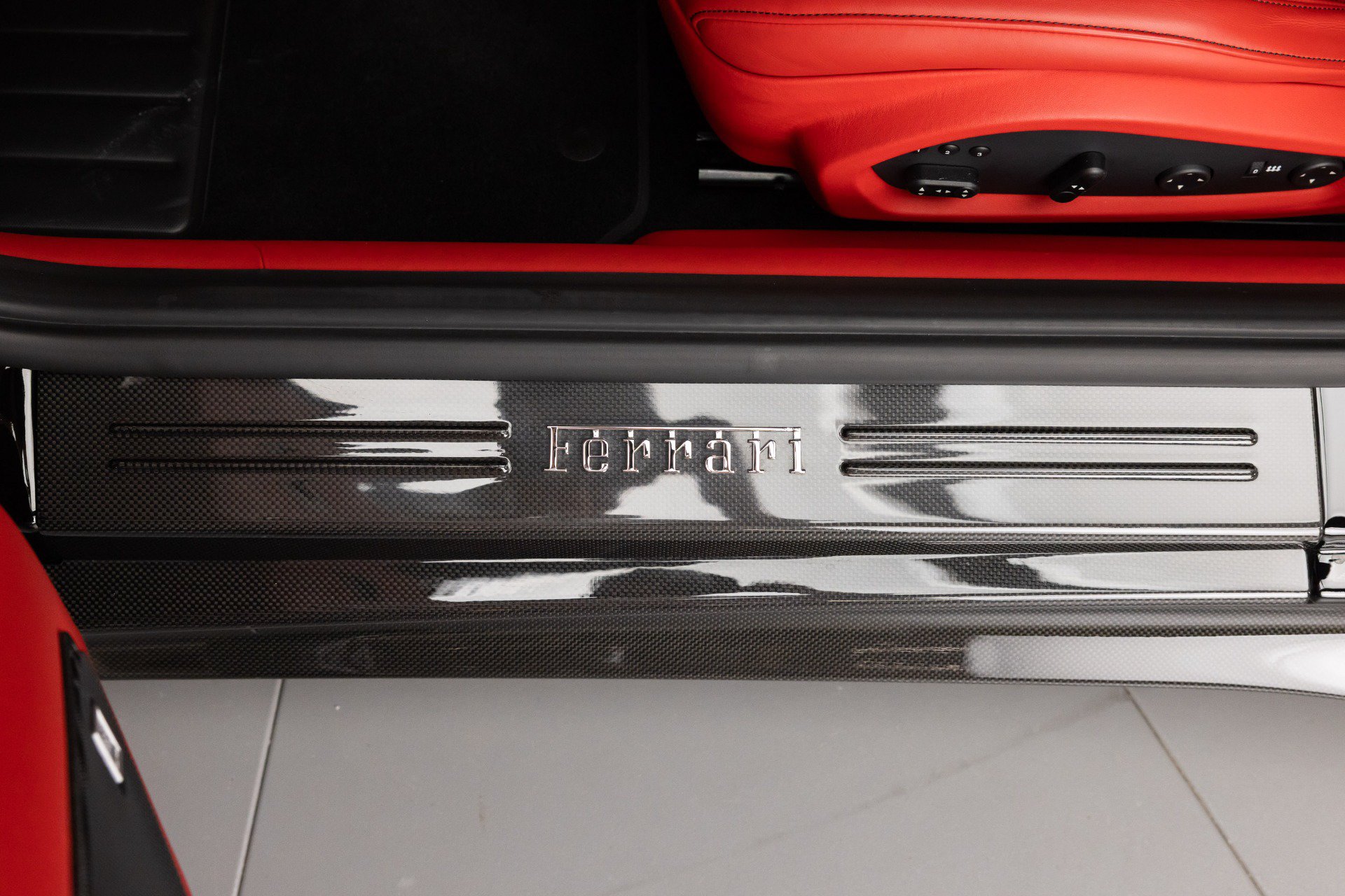 Certified 2014 Ferrari F12 Berlinetta RWD image 56