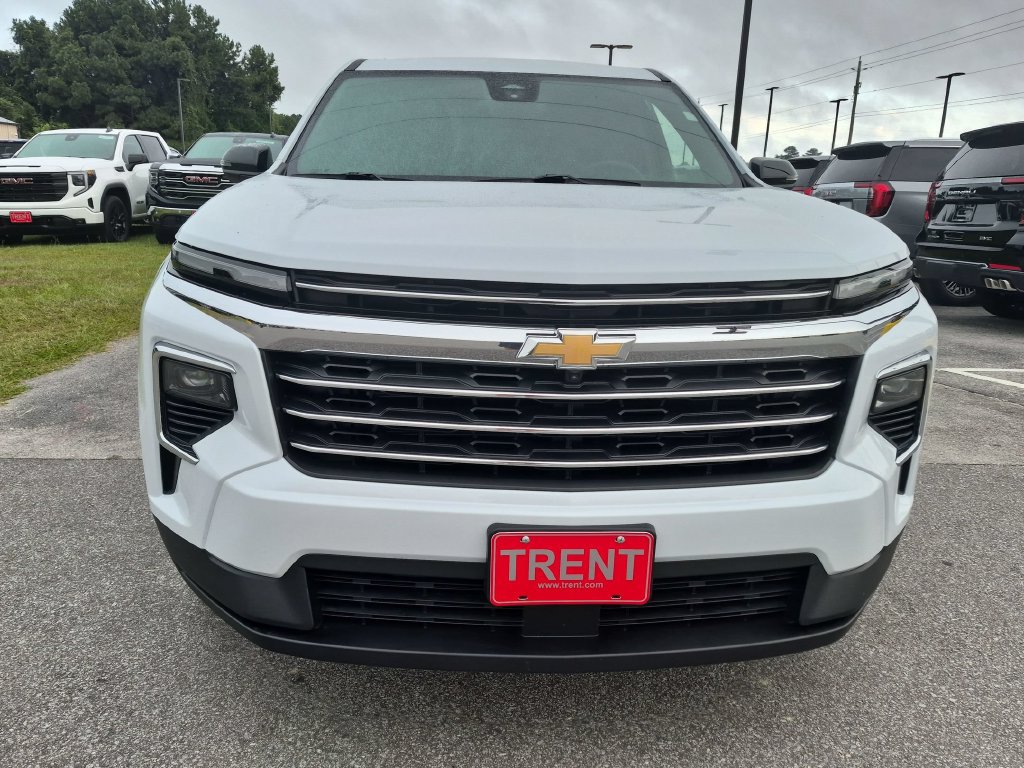 Used 2023 Chevrolet Traverse LS w/ Safety Package FWD image 14