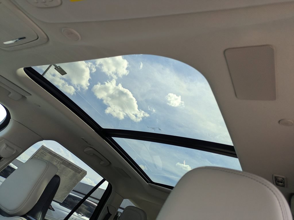 New 2026 Lincoln Aviator Reserve AWD/4WD image 25