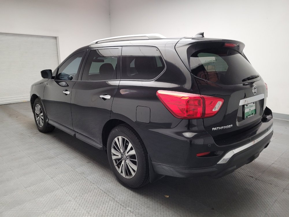 Used 2019 Nissan Pathfinder S FWD image 5