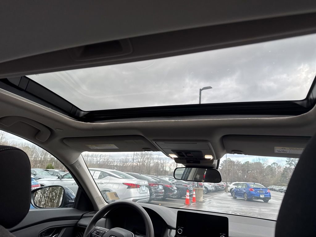 Used 2024 Honda Accord EX image 12