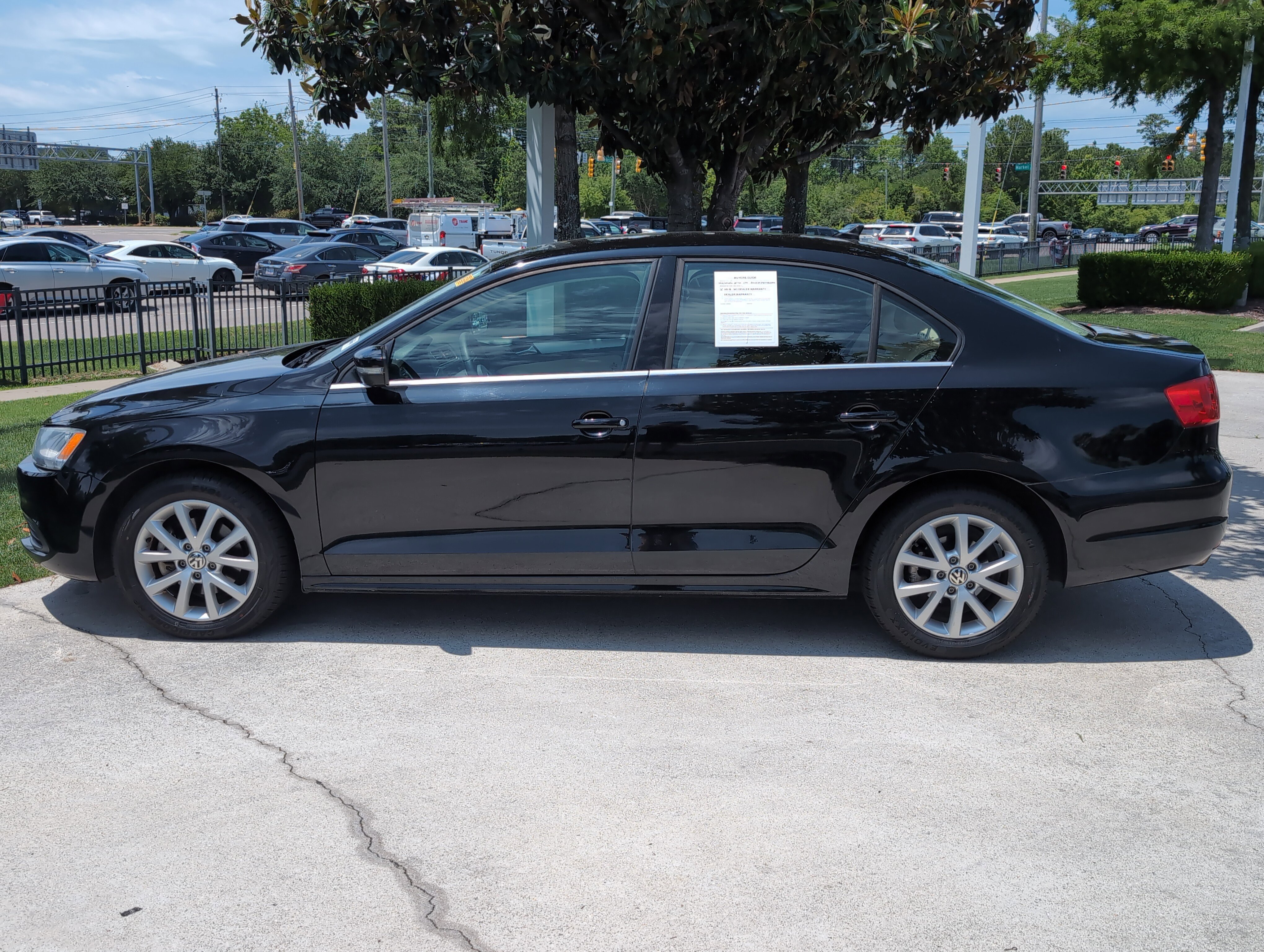 Used 2014 Volkswagen Jetta SE FWD image 7