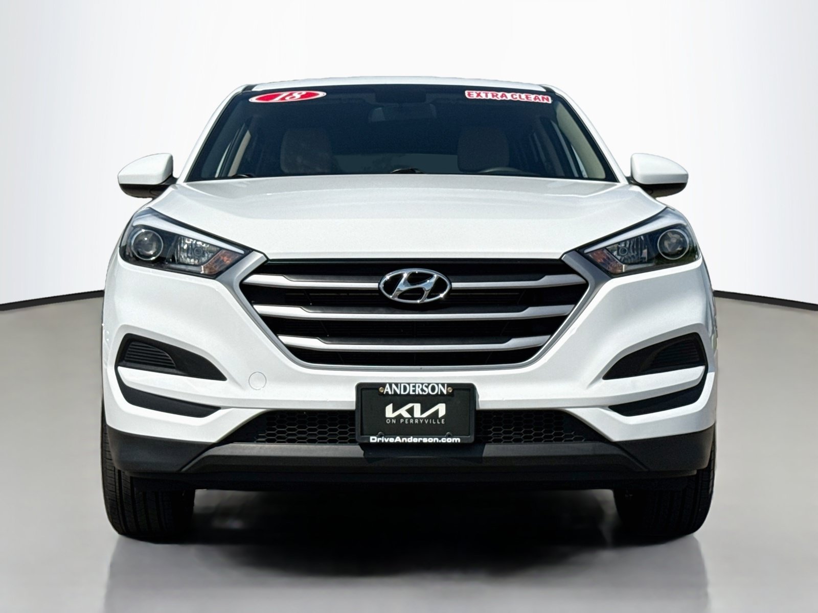 Used 2018 Hyundai Tucson SE FWD image 2