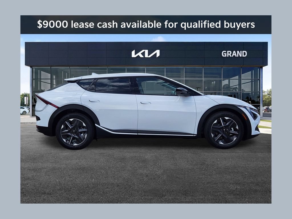 New 2026 Kia EV6 Light