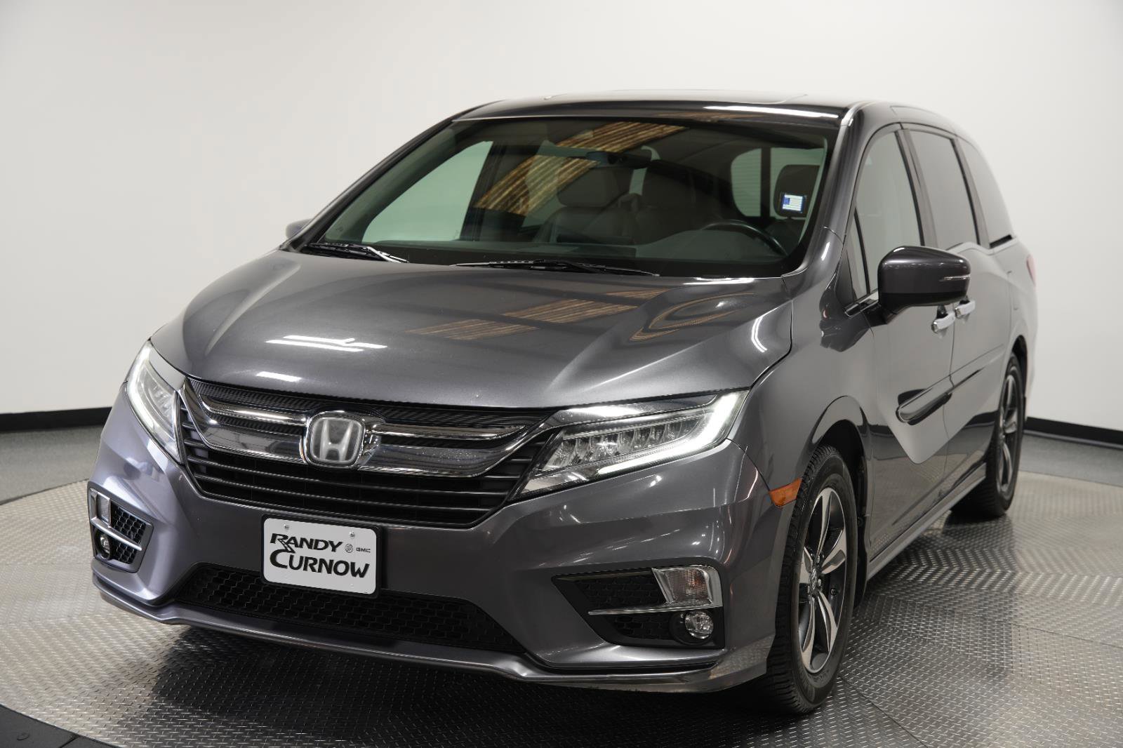 Used 2018 Honda Odyssey Touring image 3