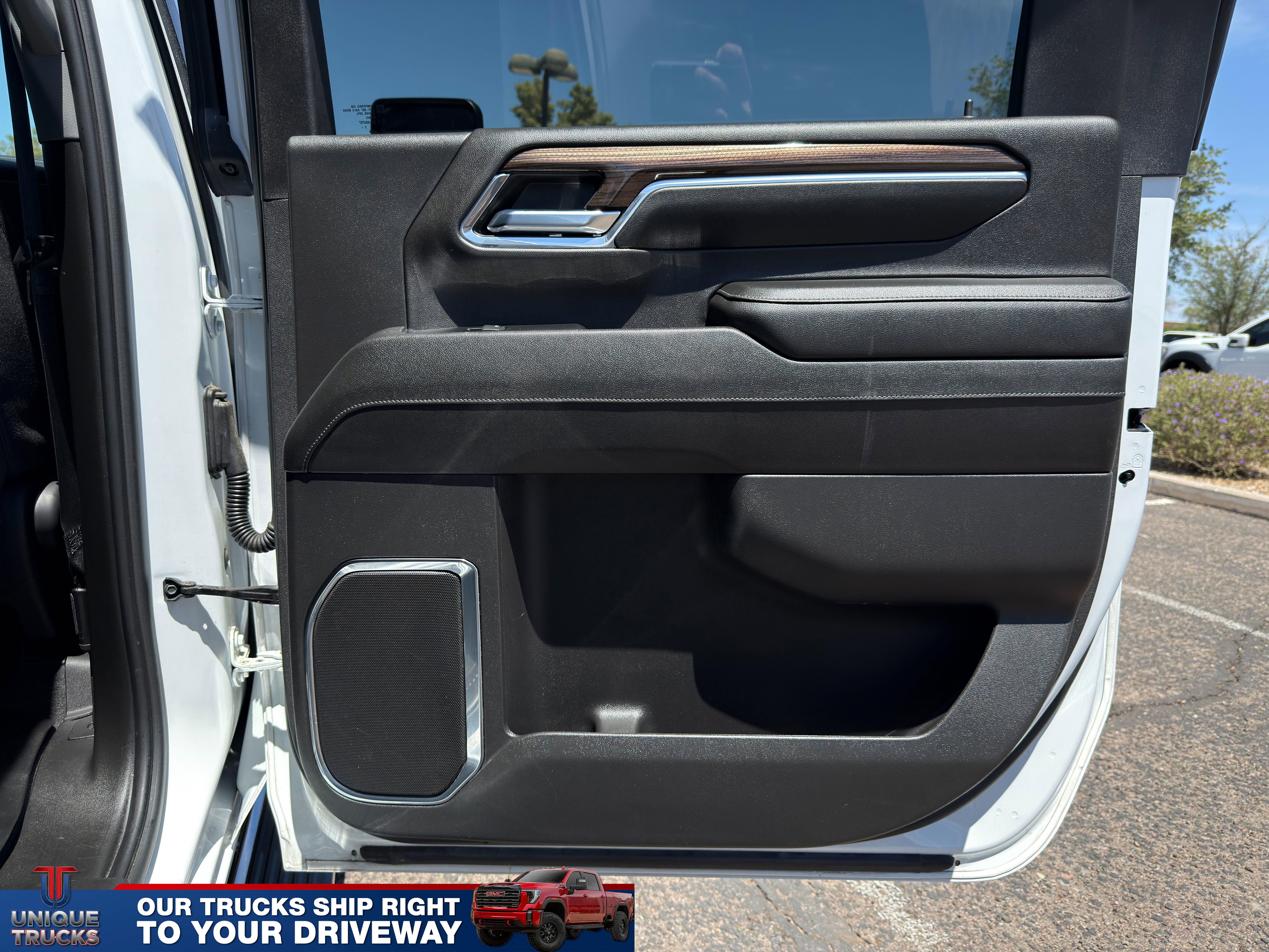 Used 2024 Chevrolet Silverado 3500 LT AWD/4WD image 23