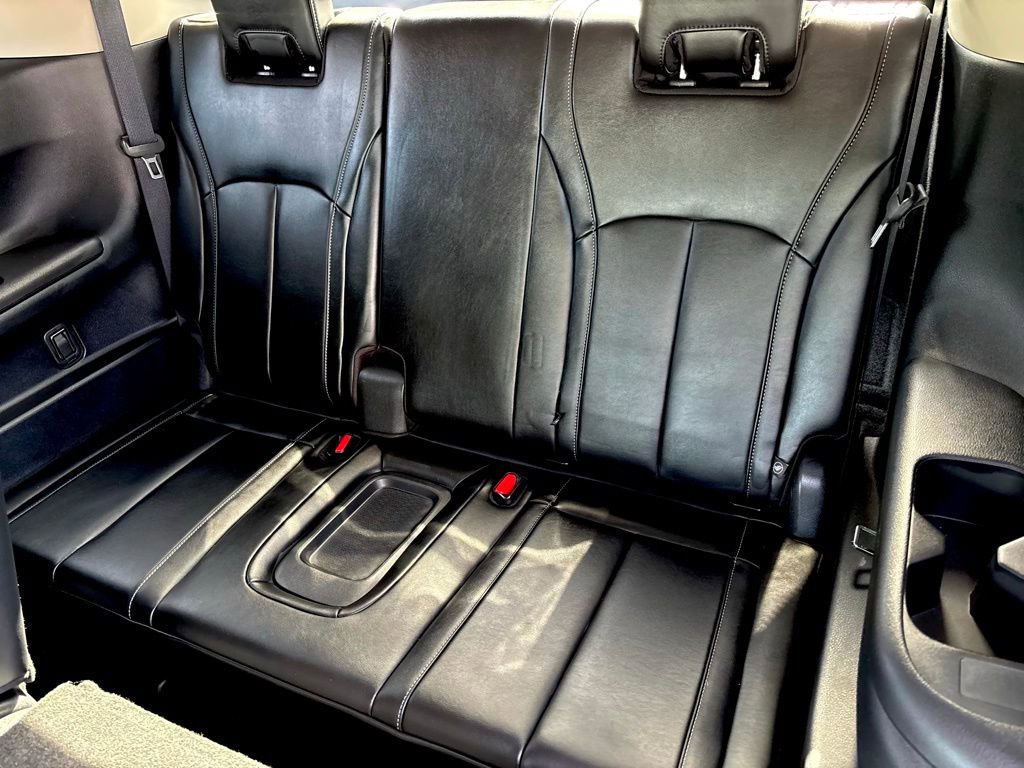 Certified 2026 INFINITI QX60 Luxe w/ Cargo Package image 15