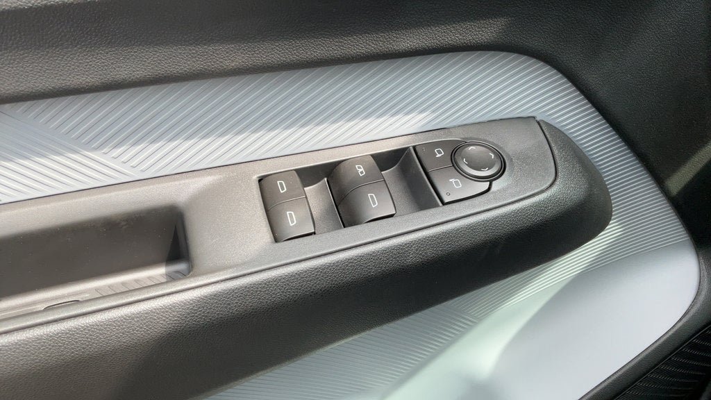 New 2027 Chevrolet Bolt RS FWD image 30