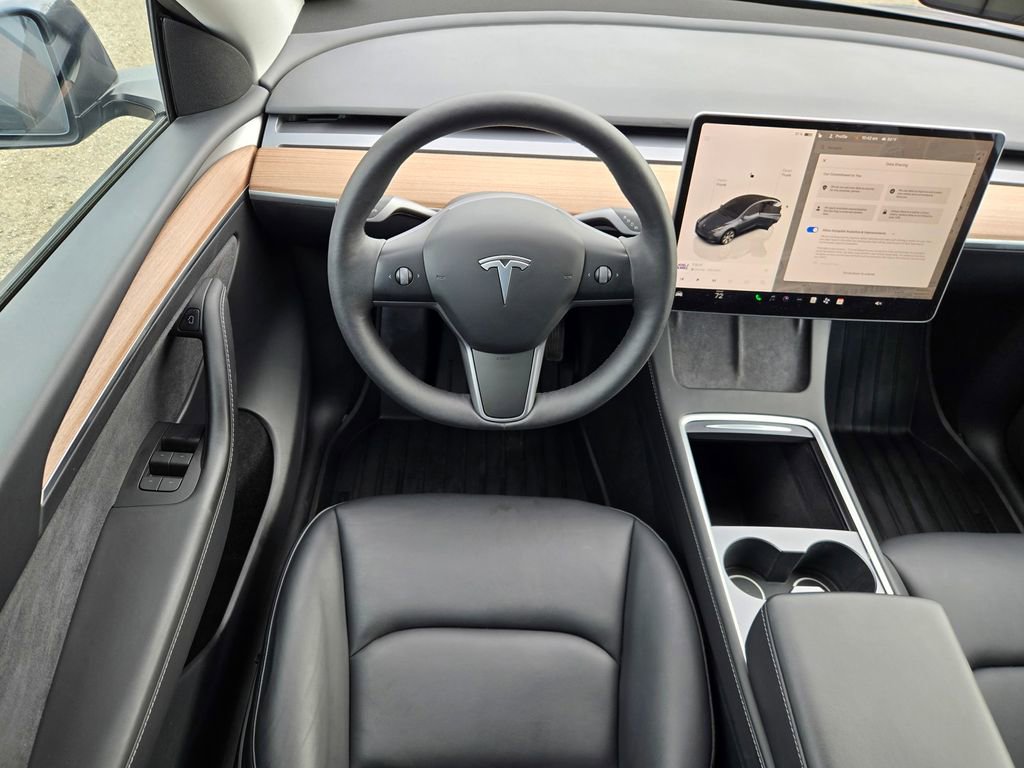 Used 2023 Tesla Model Y Long Range image 13