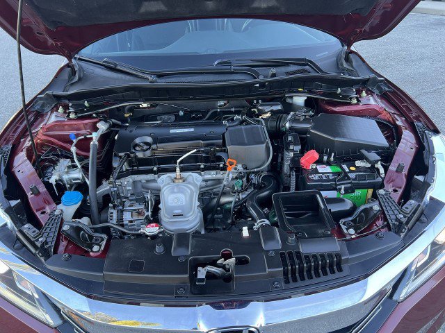 Used 2016 Honda Accord Sport image 29