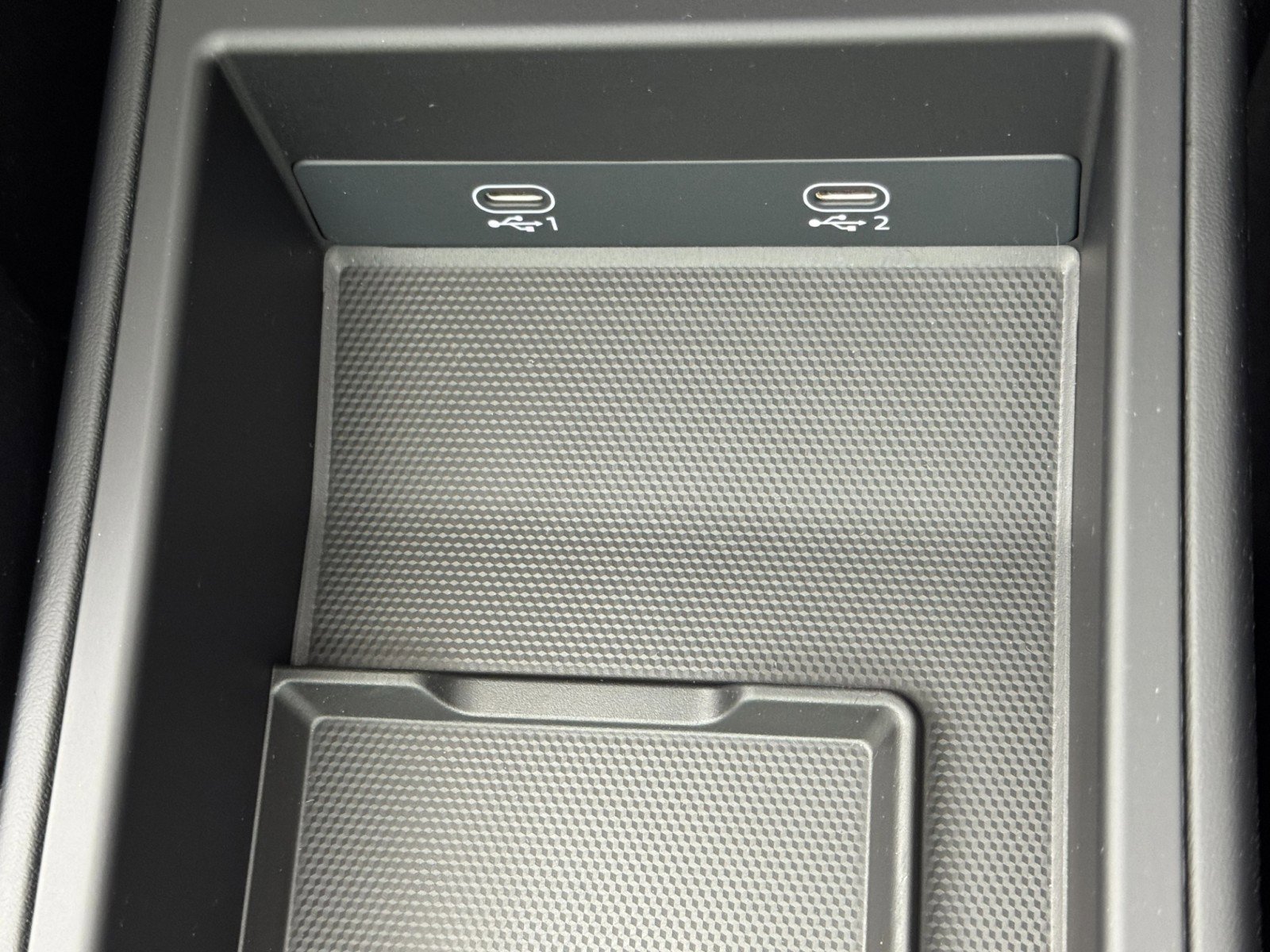 Used 2024 Porsche 911 Targa 4 w/ Premium Package image 33