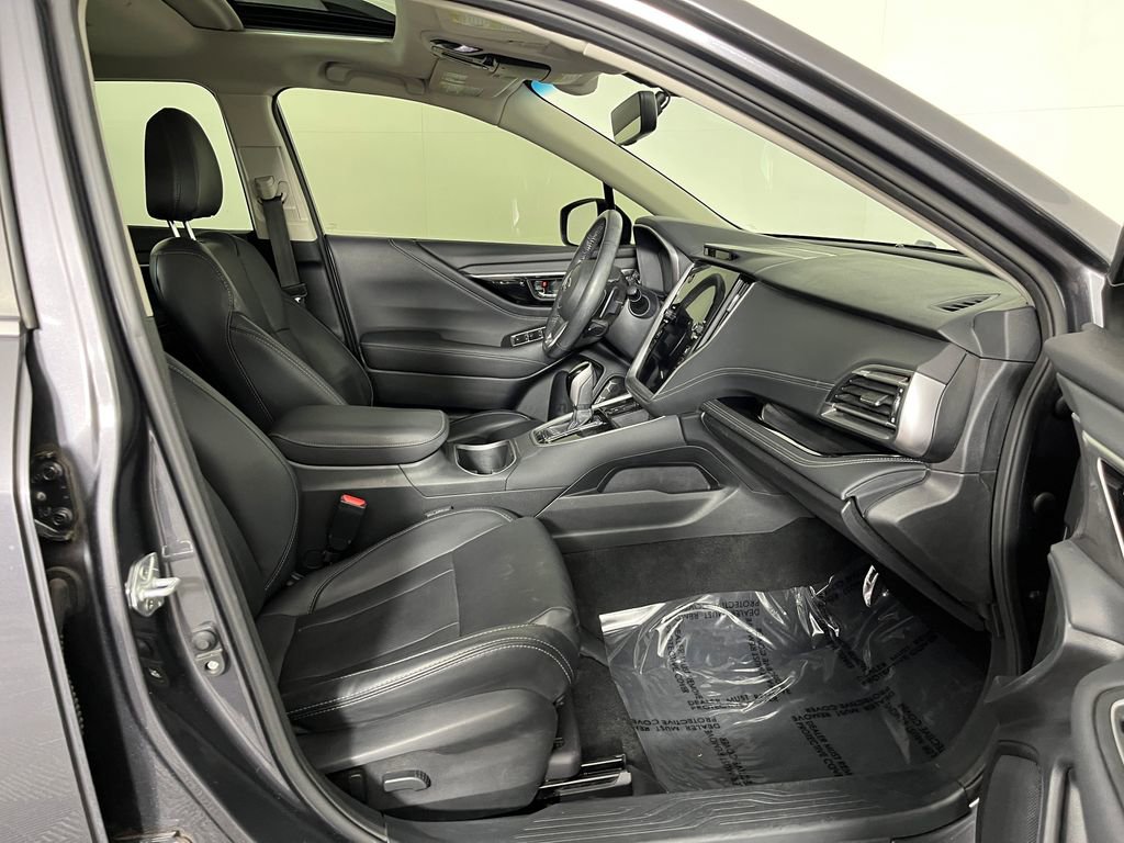 Used 2022 Subaru Outback Limited AWD/4WD image 17