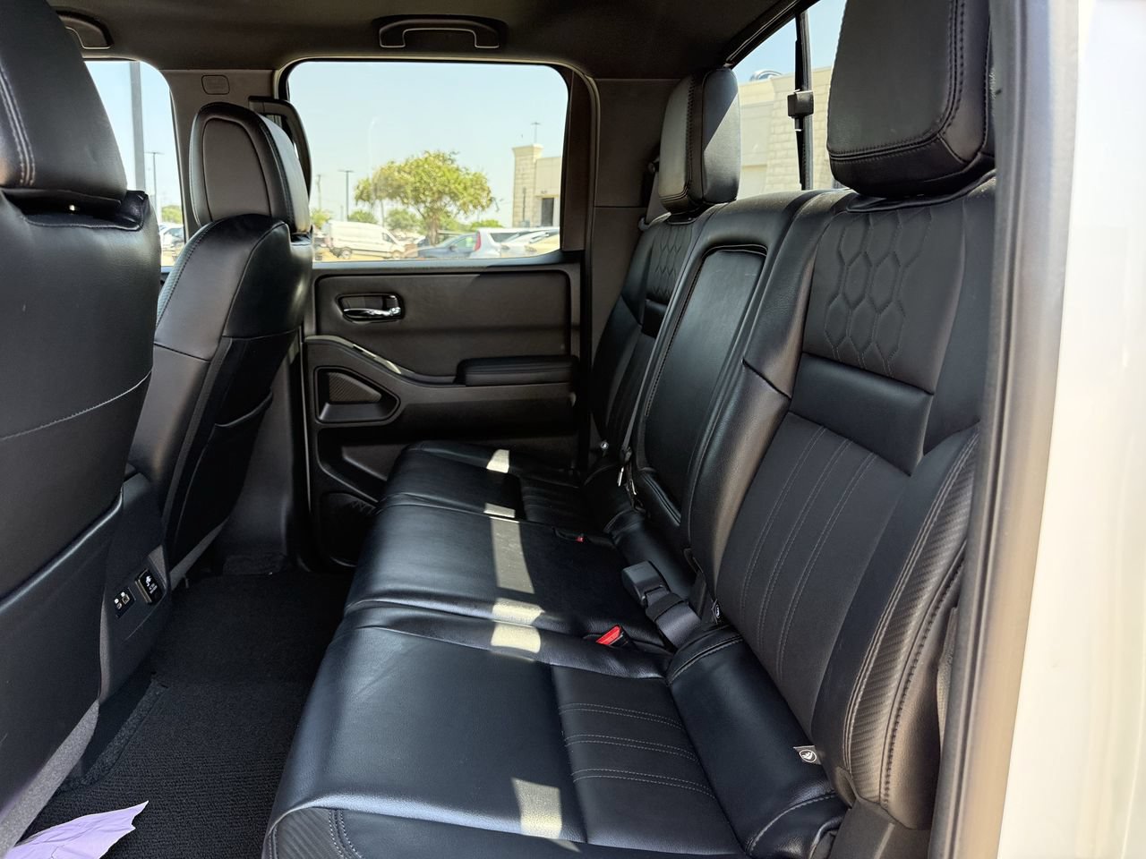 Used 2022 Nissan Frontier Pro-X w/ Pro-X Premium Package RWD image 29