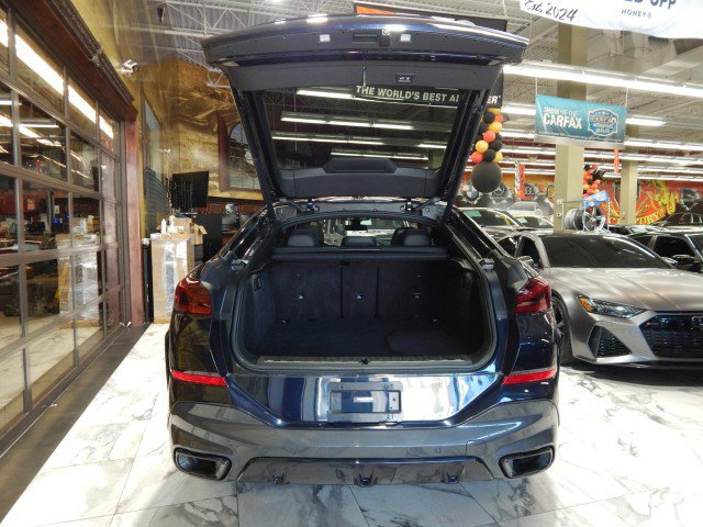 Used 2021 BMW X6 xDrive40i image 7
