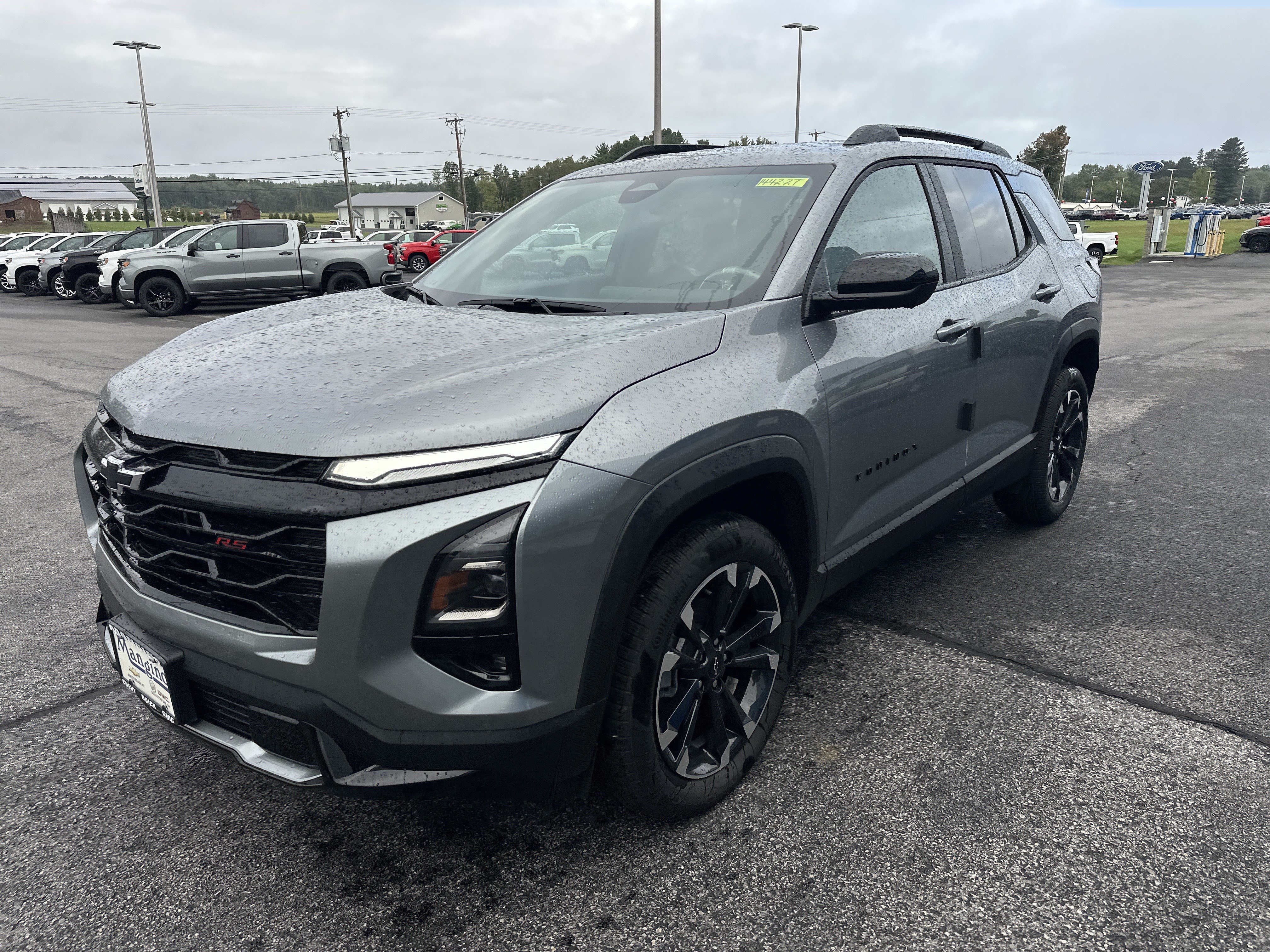 New 2027 Chevrolet Equinox RS w/ Safety and Technology Package AWD/4WD image 3