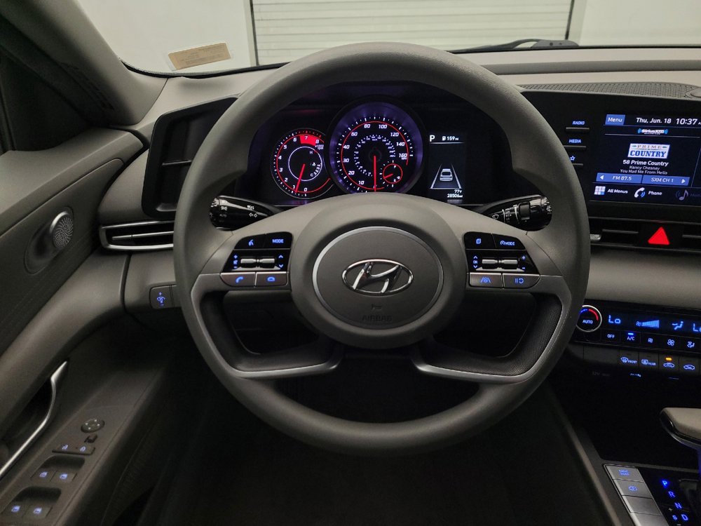 Used 2023 Hyundai Elantra SEL FWD image 22