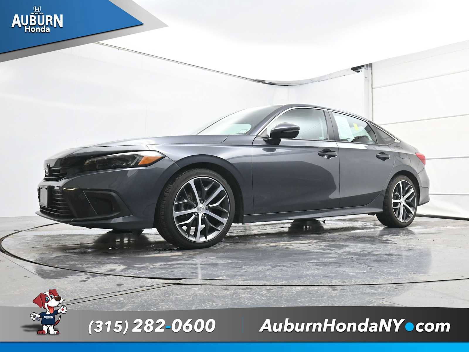 Used 2024 Honda Civic Touring image 10