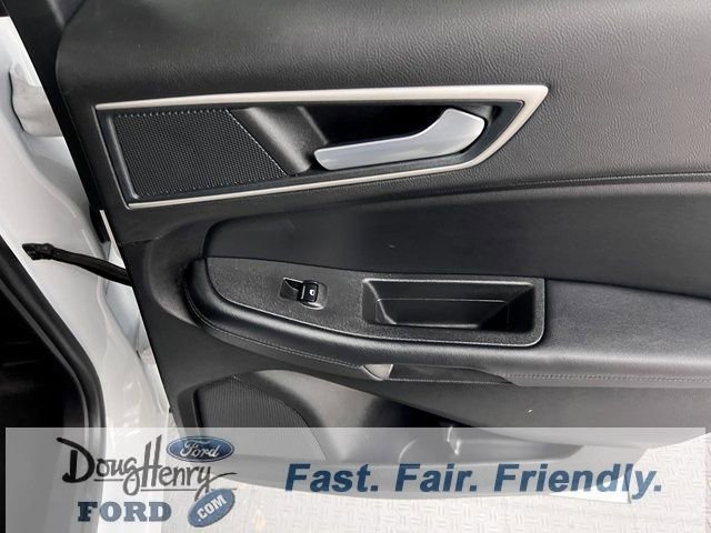 Used 2024 Ford Edge SEL image 33