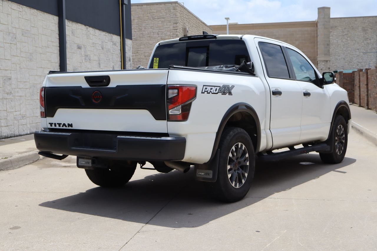 Used 2024 Nissan Titan PRO-4X w/ Pro-4x Convenience Package AWD/4WD image 3