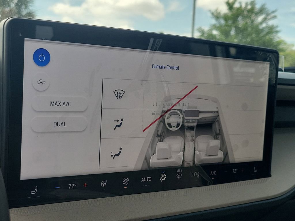 New 2026 Ford Maverick Lariat image 24