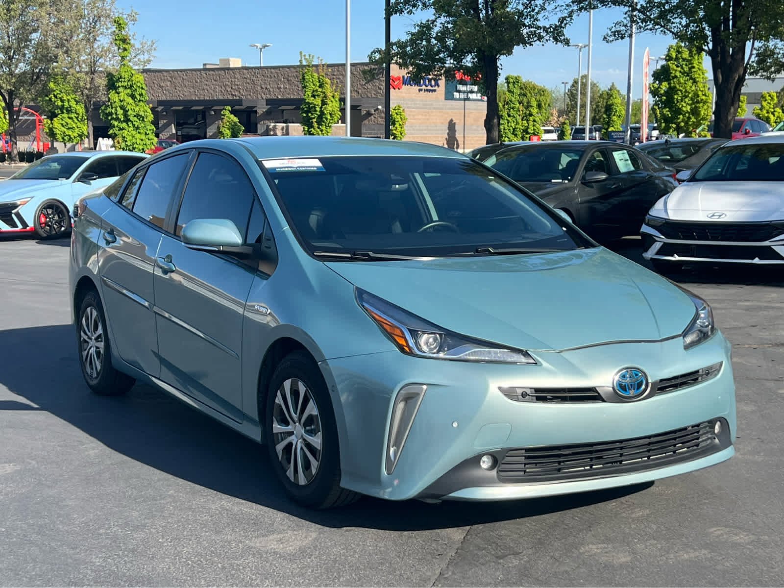 Used 2022 Toyota Prius XLE w/ Advanced Technology Package image 4