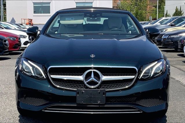 Used 2019 Mercedes-Benz E 450 4MATIC Cabriolet image 2