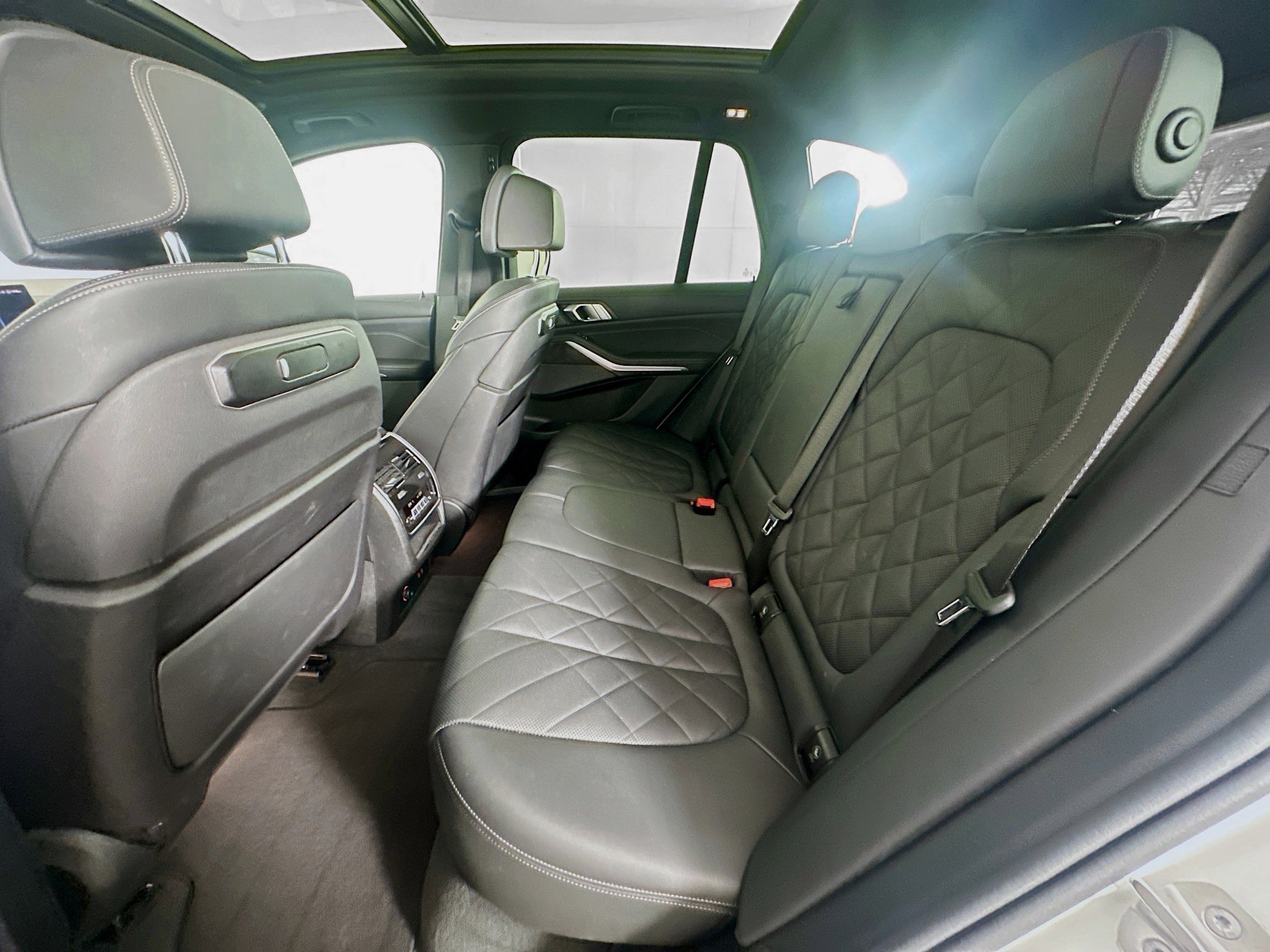 Used 2024 BMW X5 sDrive40i RWD image 29