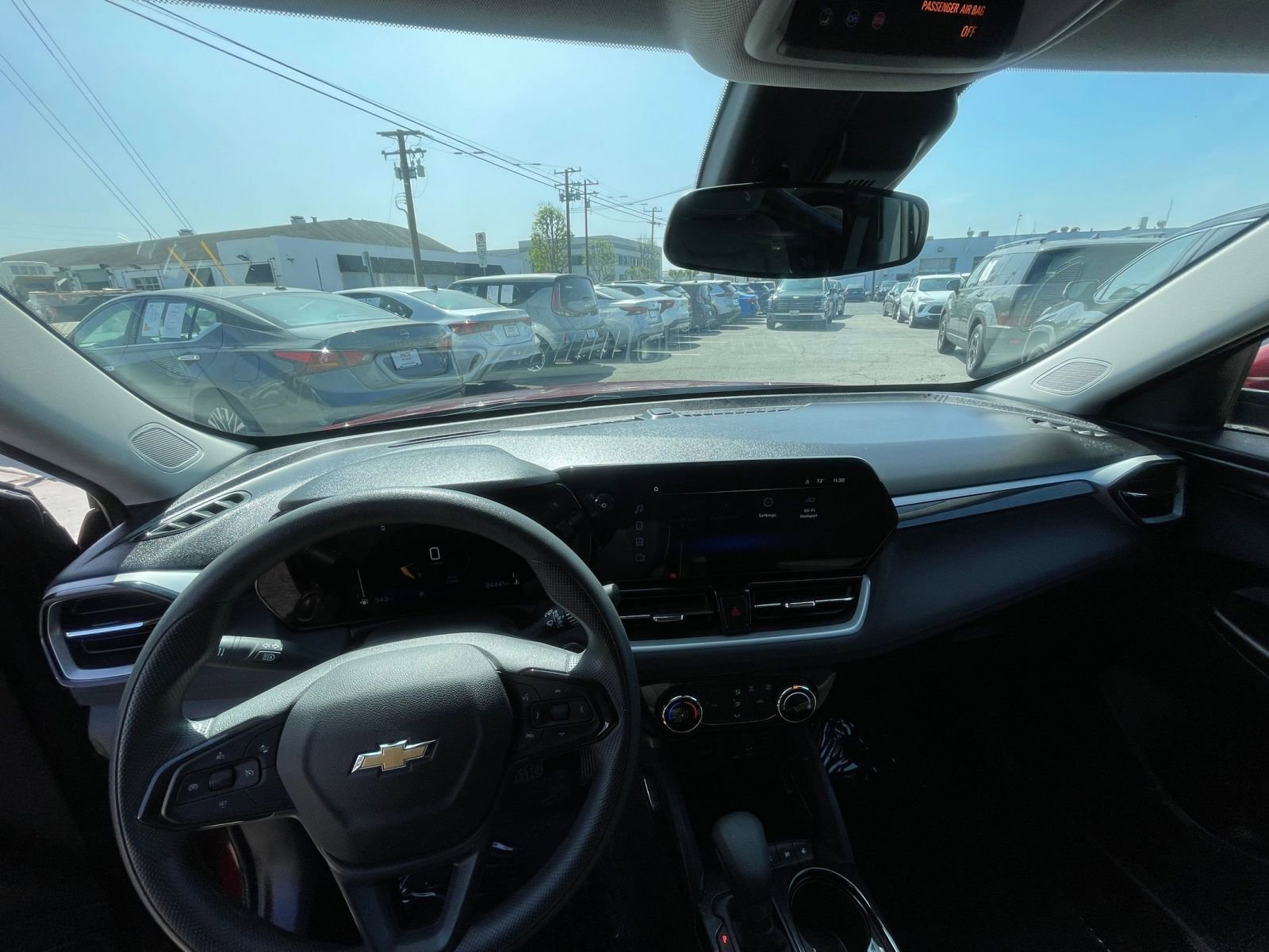 Used 2025 Chevrolet TrailBlazer LT FWD image 34