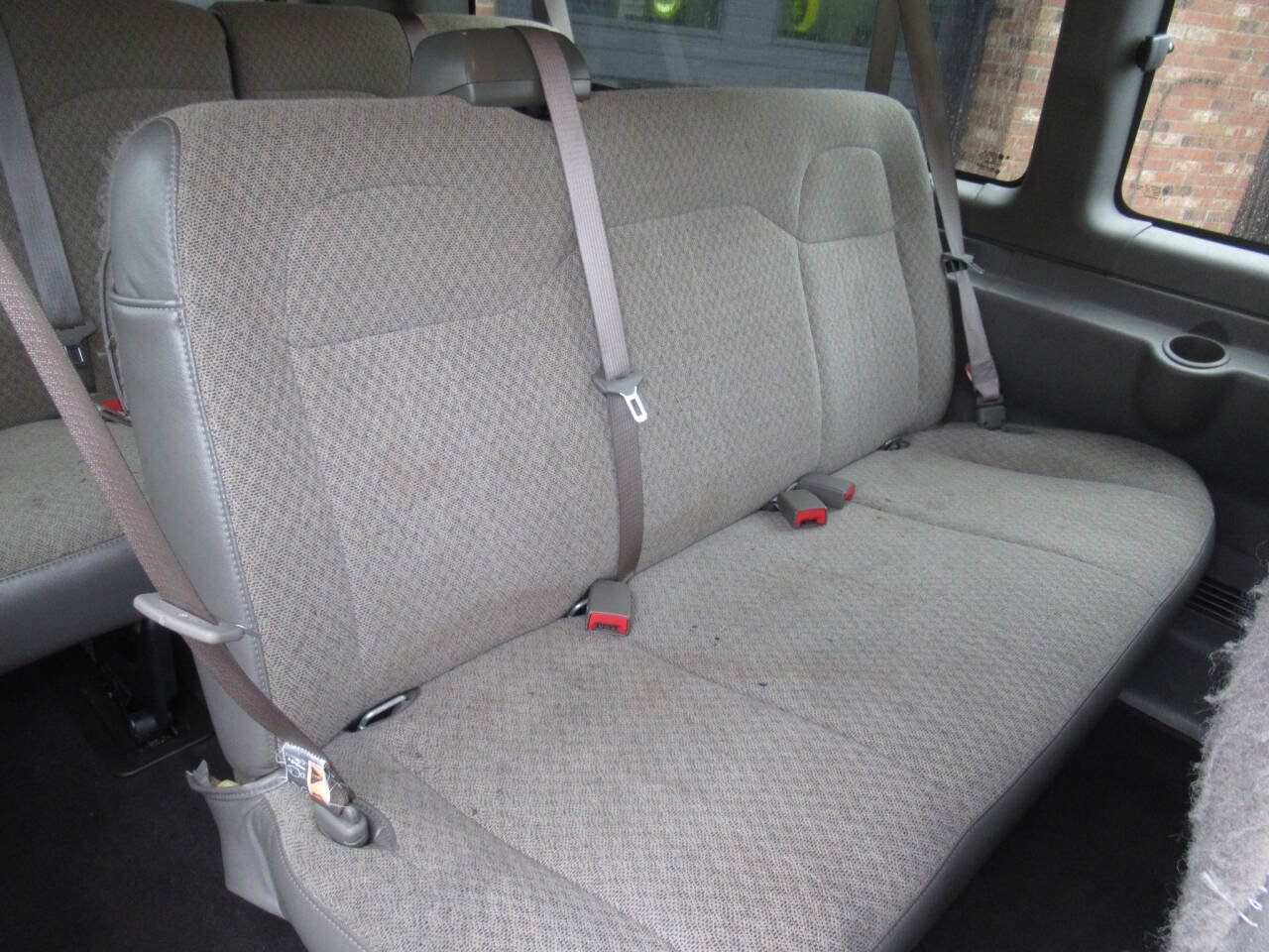 Used 2025 Chevrolet Express 3500 LT w/ LT Preferred Equipment Group RWD image 9